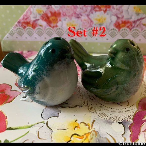 Cute Bird Salt & Pepper Shakers - Picture 4 of 6